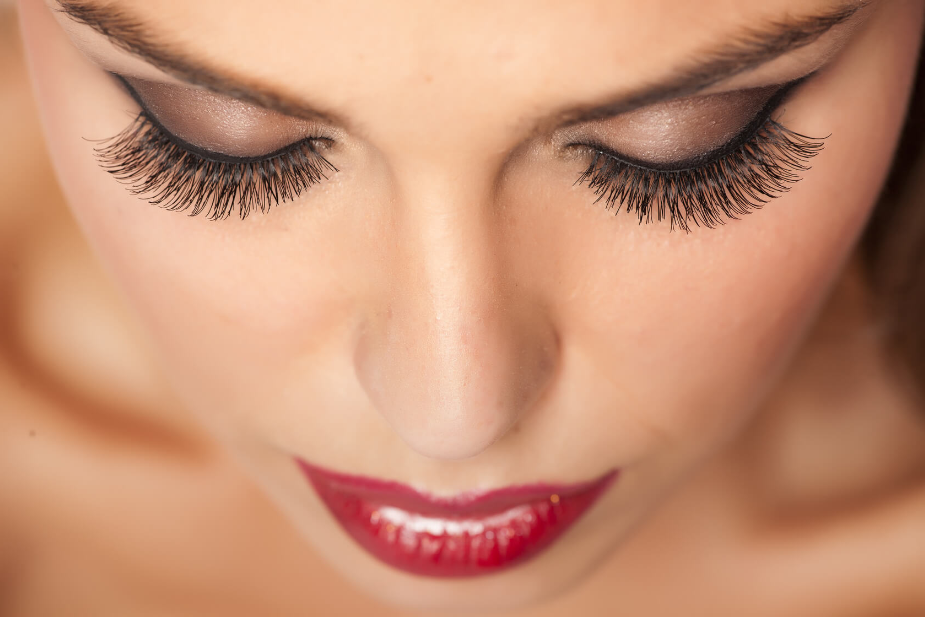 Guidelines lines to take care of volume eyelashes