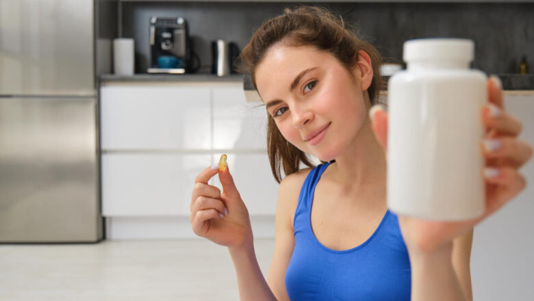 Creatine for Women Over 40: Muscle, Bone Health, and Hormonal Support 